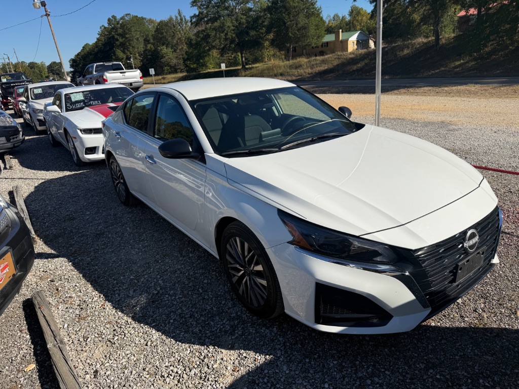 2025 Nissan Altima - $25,250