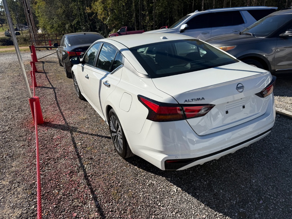 2025 Nissan Altima - $25,250