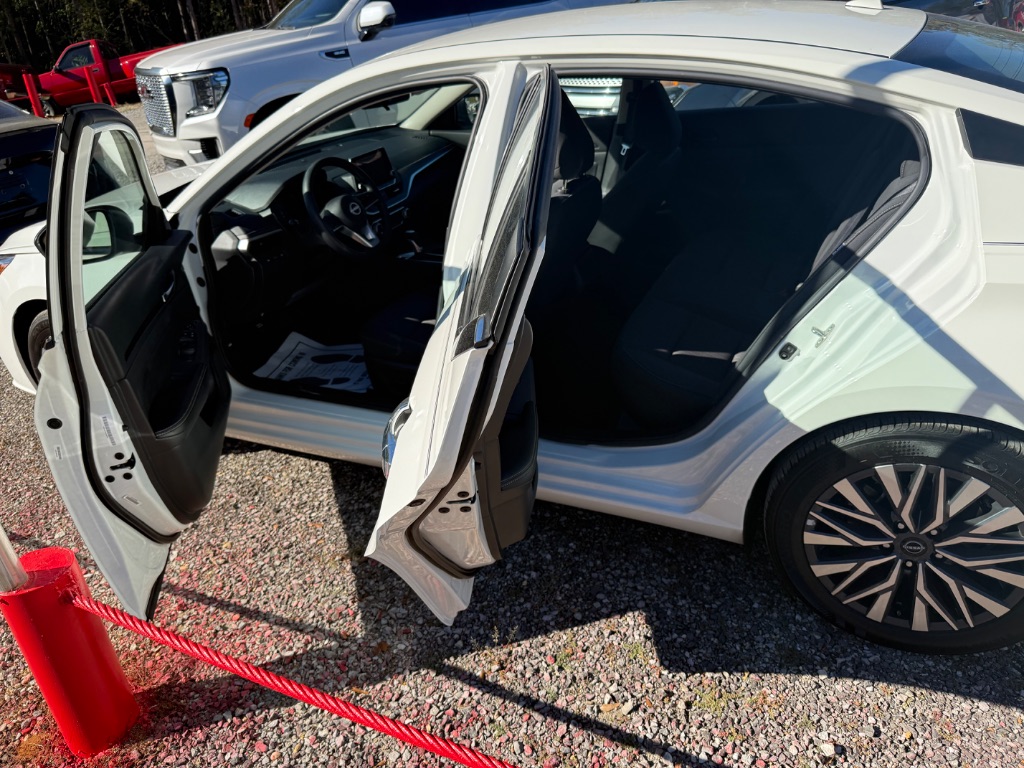 2025 Nissan Altima - $25,250