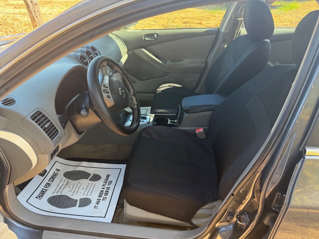 2010 Nissan Altima - $5,999
