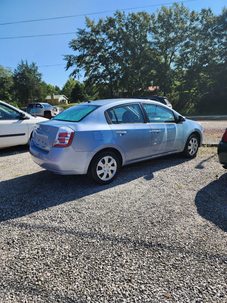 2009 Nissan Sentra - $99,999