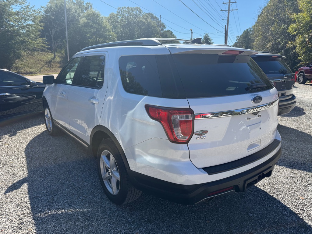2018 Ford Explorer - $12,987