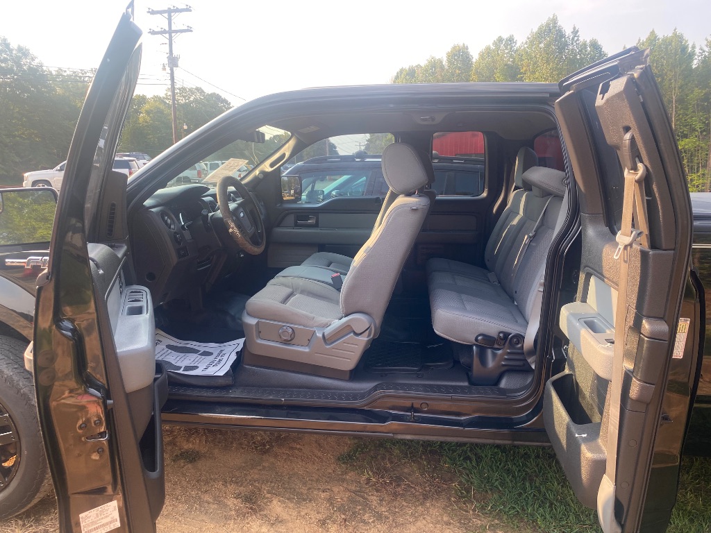 2013 Ford F-150 - $10,495