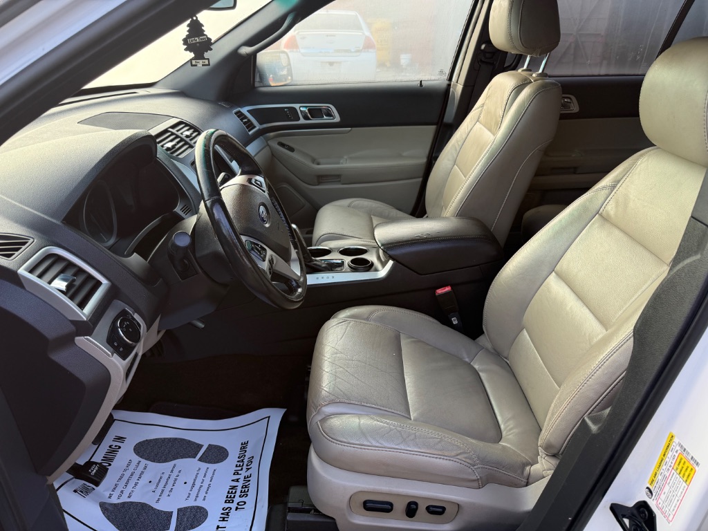 2013 Ford Explorer - $7,950