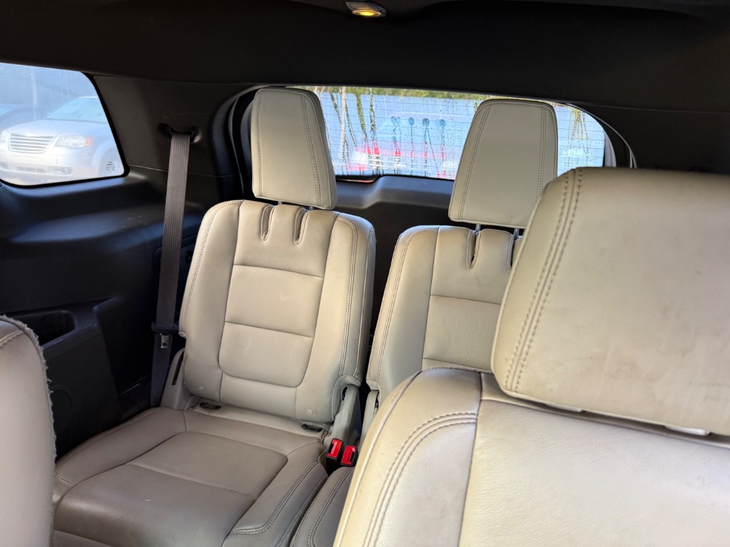 2013 Ford Explorer - $7,950