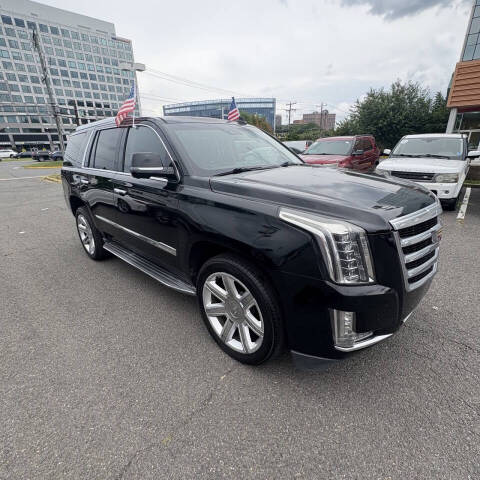 2015 Cadillac Escalade - $14,999