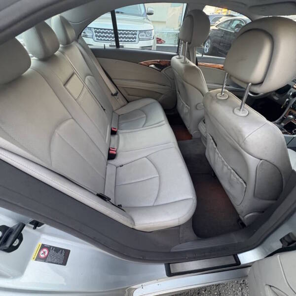 2008 Mercedes-Benz E-Class - $5,999