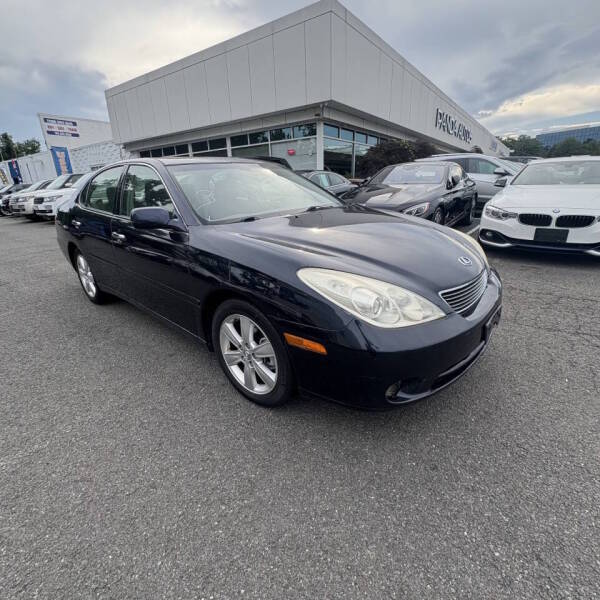 2005 Lexus ES - $4,500