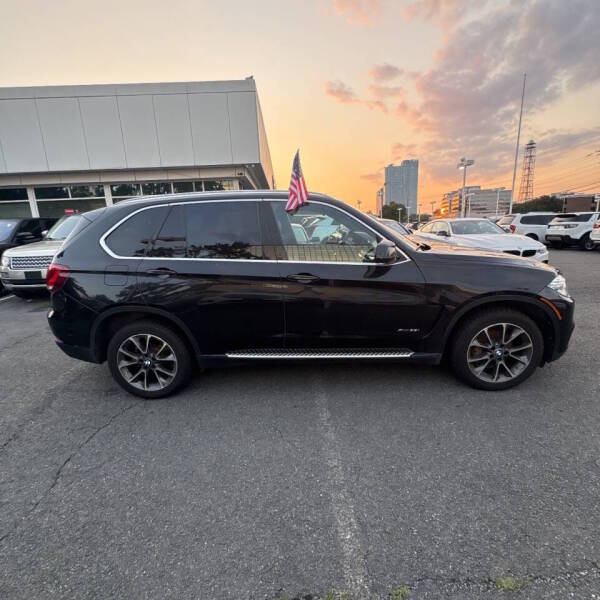 2017 BMW X5 - $13,995