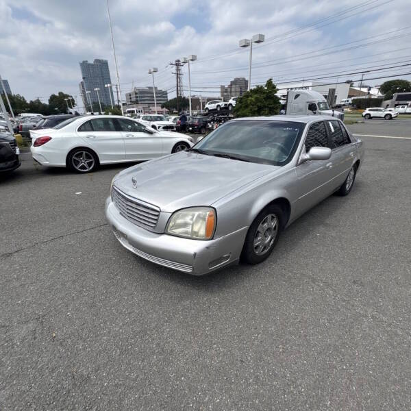 2005 Cadillac DeVille - $2,000