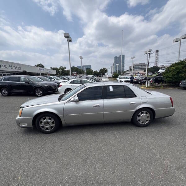 2005 Cadillac DeVille - $2,000