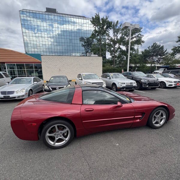 2004 Chevrolet Corvette - $9,995