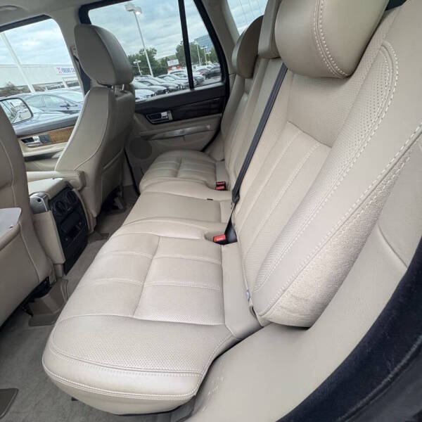 2012 Land Rover Range Rover Sport - $5,500