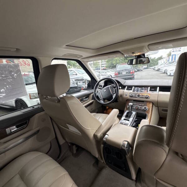 2012 Land Rover Range Rover Sport - $5,500