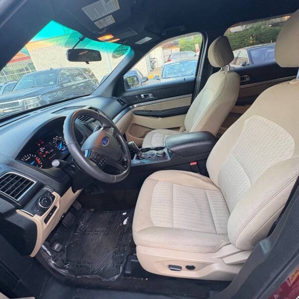 2016 Ford Explorer - $7,500