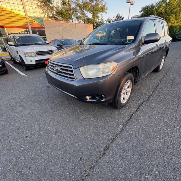 2008 Toyota Highlander - $7,500