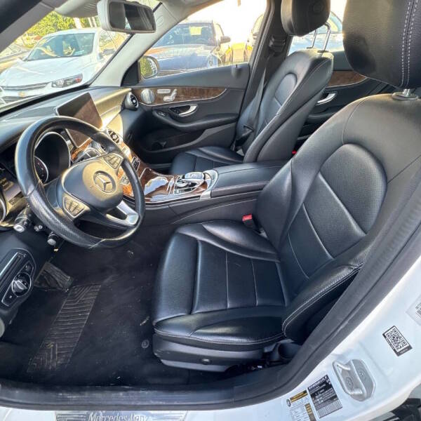 2016 Mercedes-Benz C-Class - $11,999