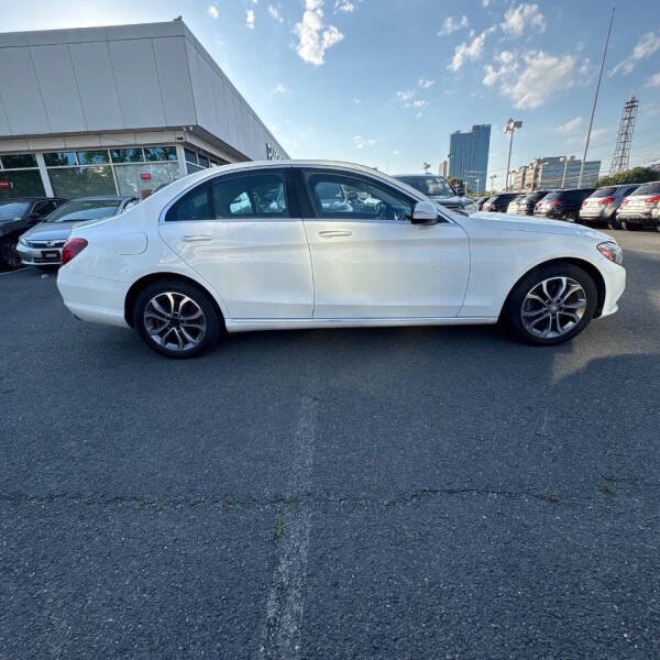 2016 Mercedes-Benz C-Class - $11,999