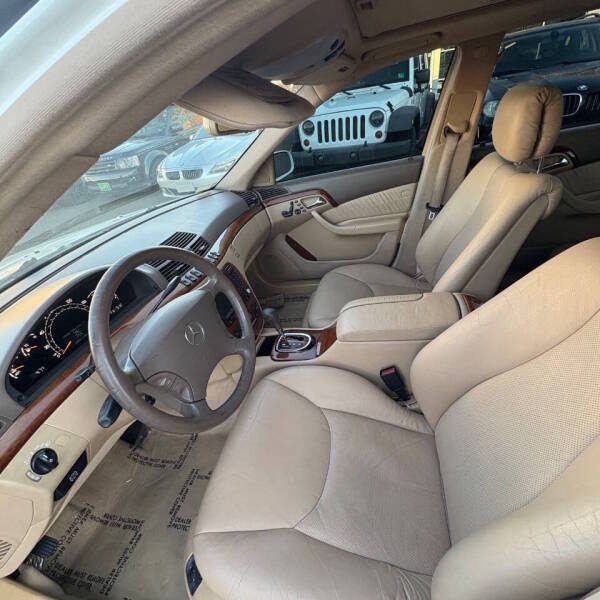 2002 Mercedes-Benz S-class - $3,999