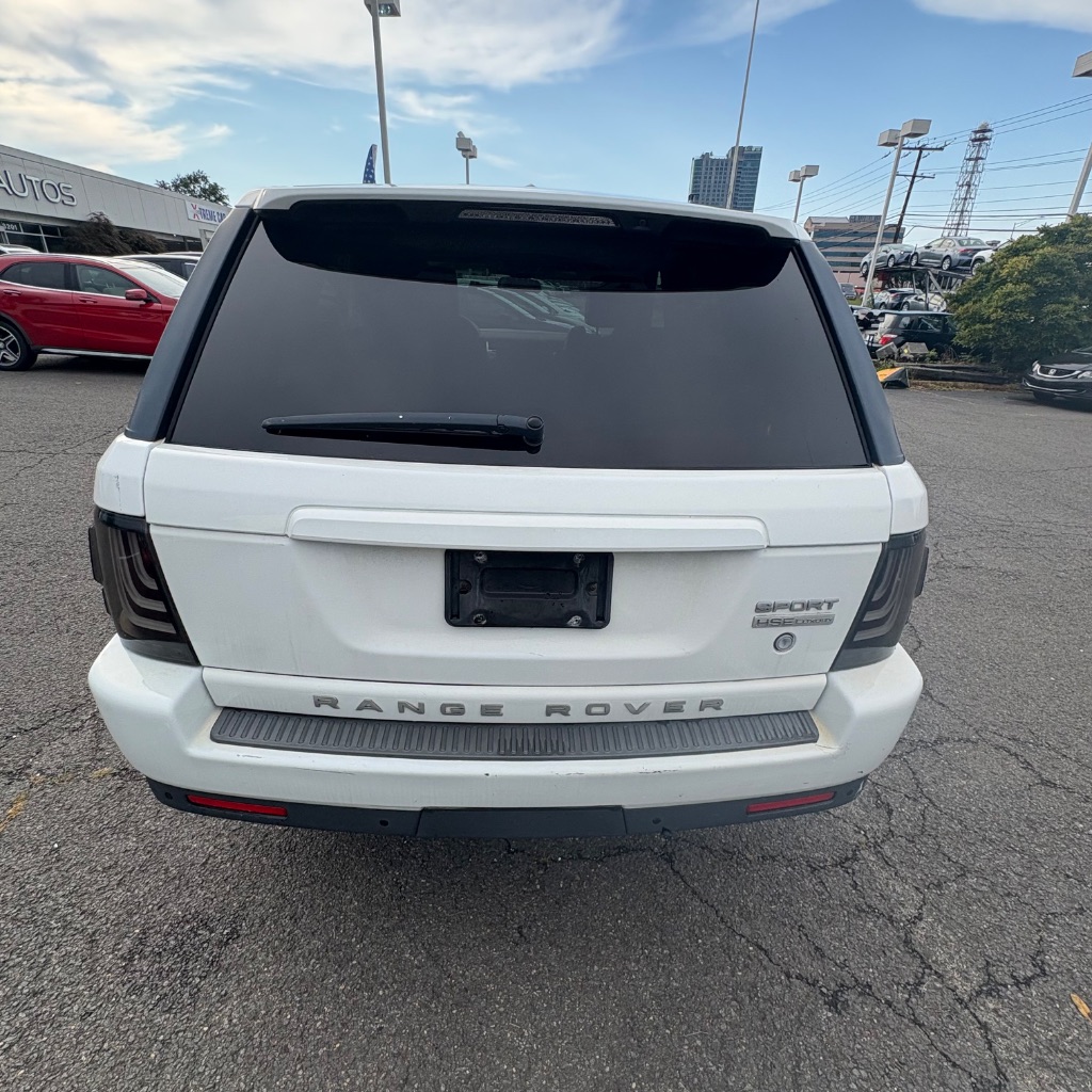 2011 Land Rover Range Rover Sport - $4,999