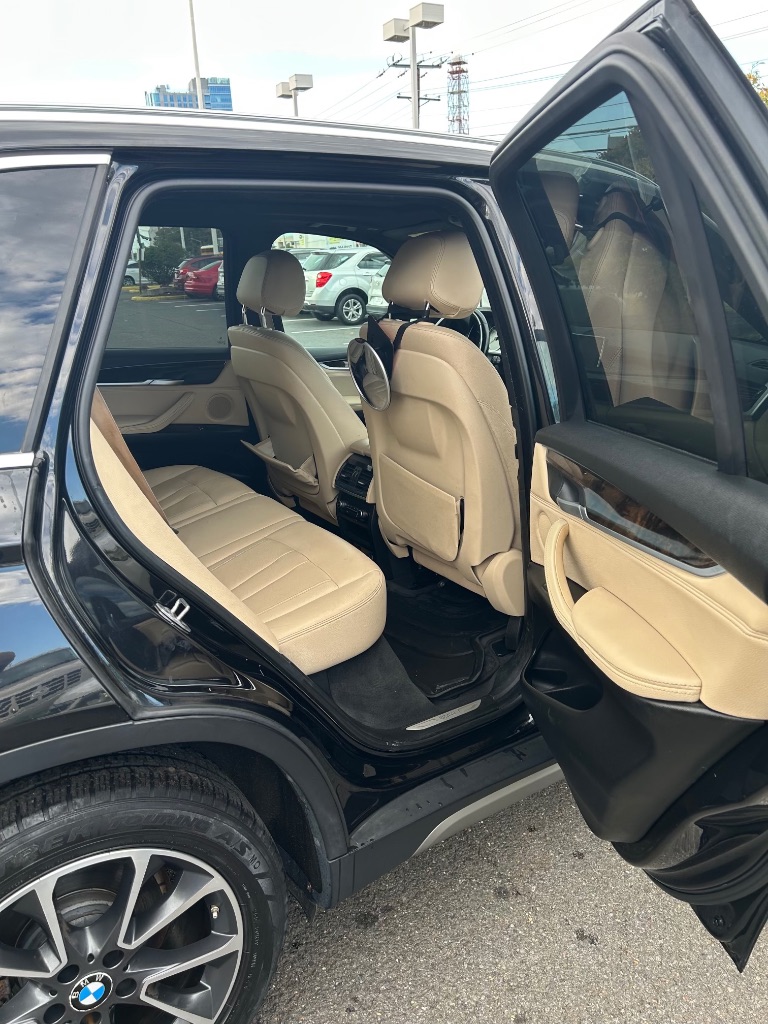 2017 BMW X5 - $15,999