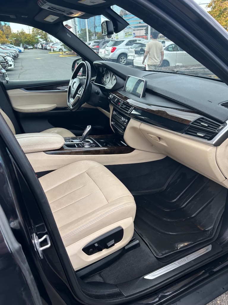 2017 BMW X5 - $15,999