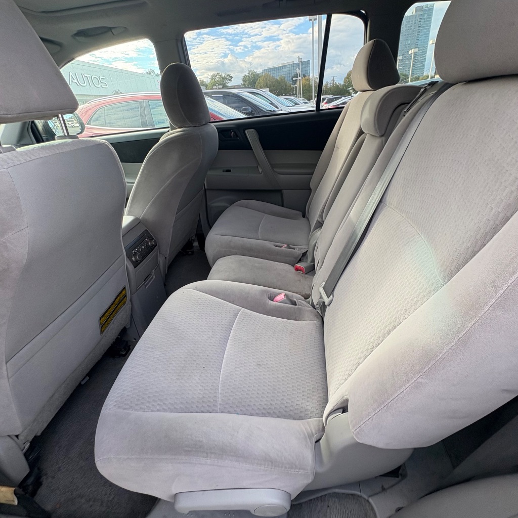 2008 Toyota Highlander - $4,995