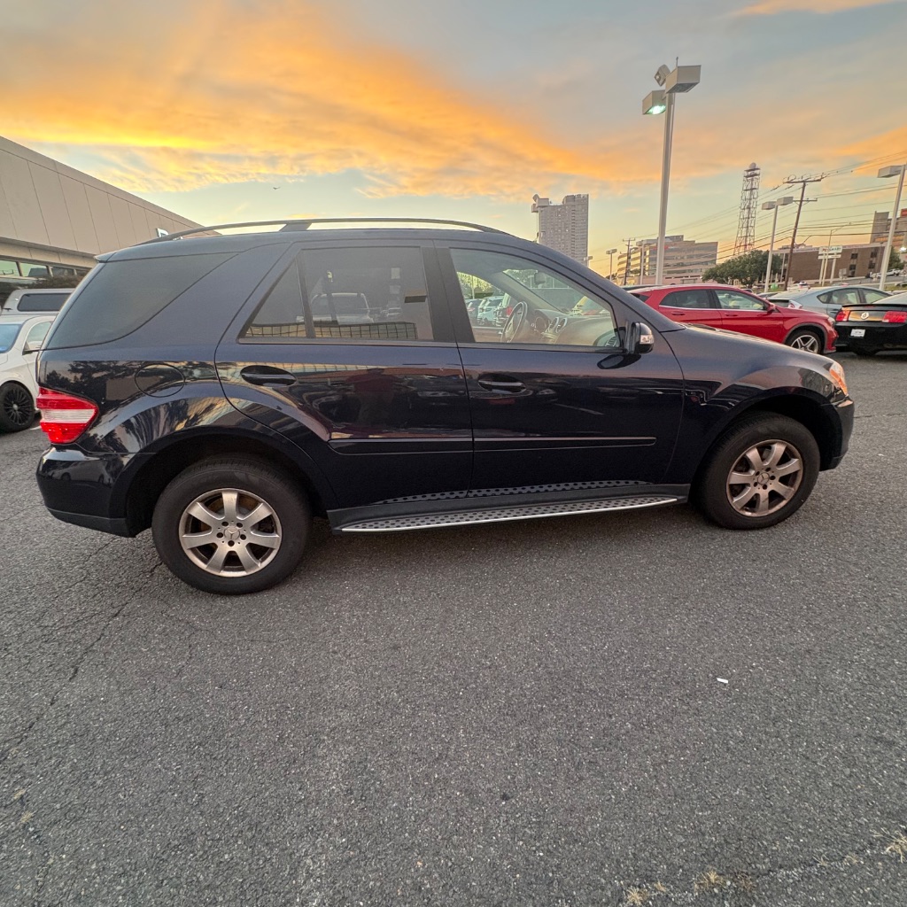 2007 Mercedes-Benz M-Class - $5,999