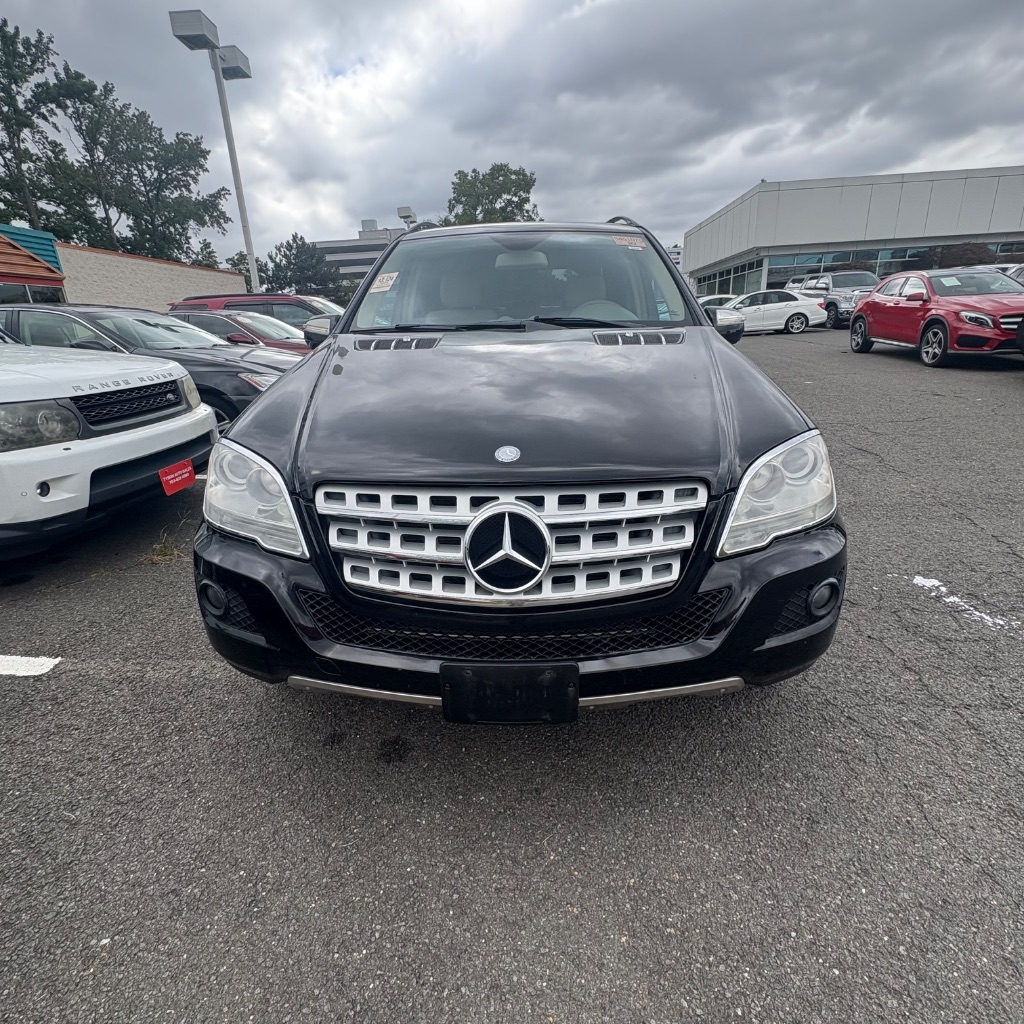 2009 Mercedes-Benz M-Class - $6,995