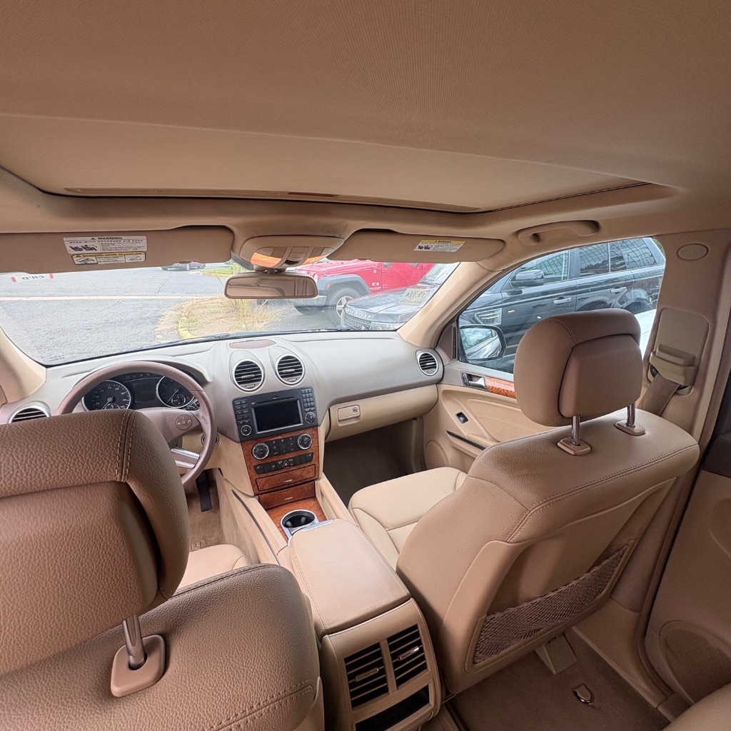 2009 Mercedes-Benz M-Class - $6,995