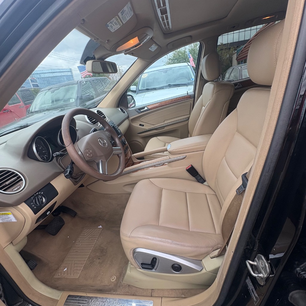 2009 Mercedes-Benz M-Class - $6,995
