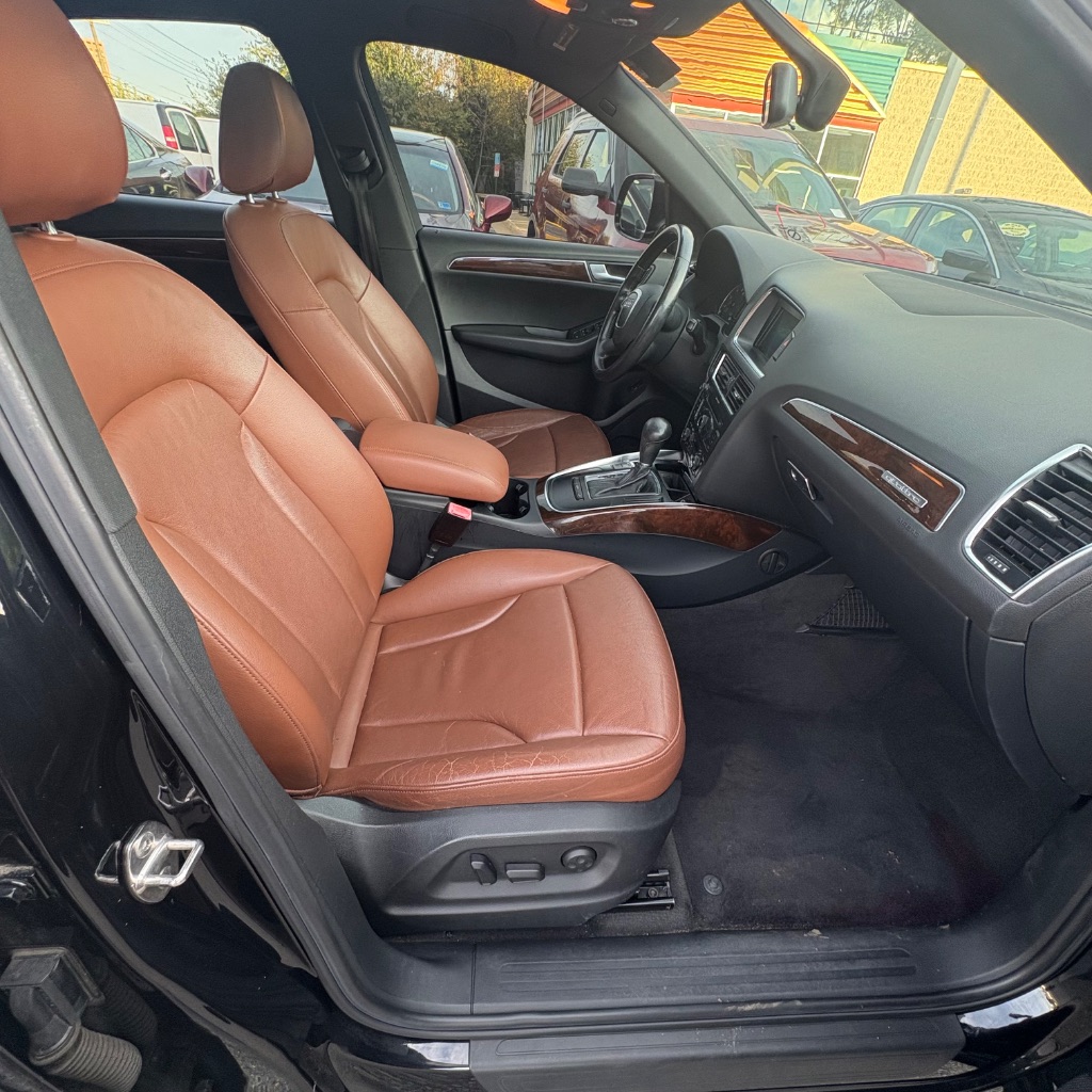 2012 Audi Q5 - $5,500