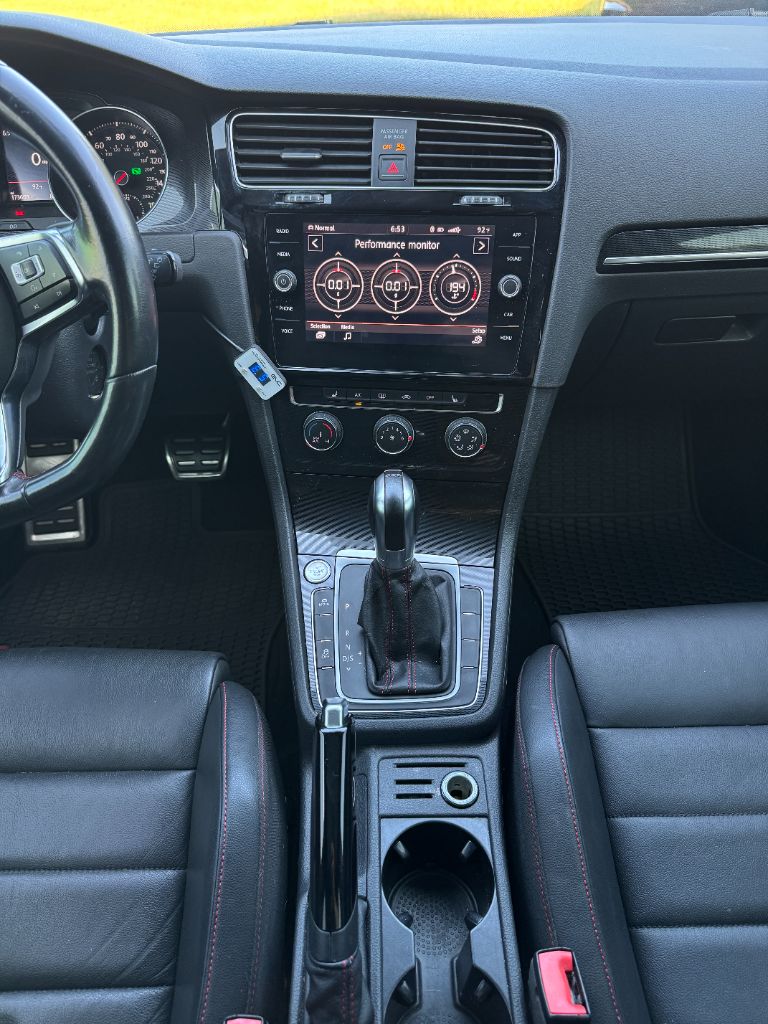 2017 Volkswagen Golf - $11,995