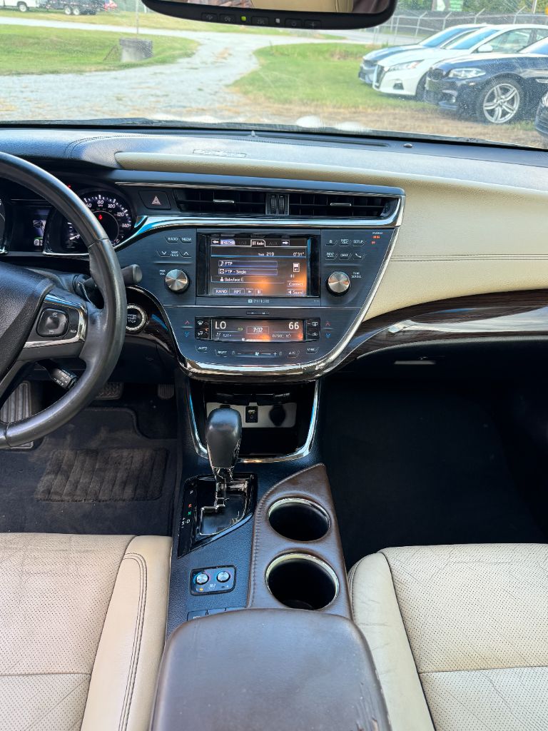 2014 Toyota Avalon - $8,995