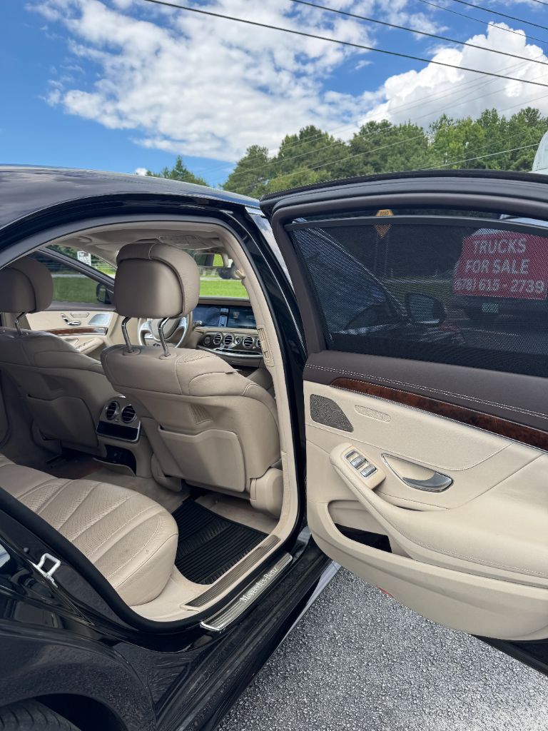 2017 Mercedes-Benz S-class - $27,495