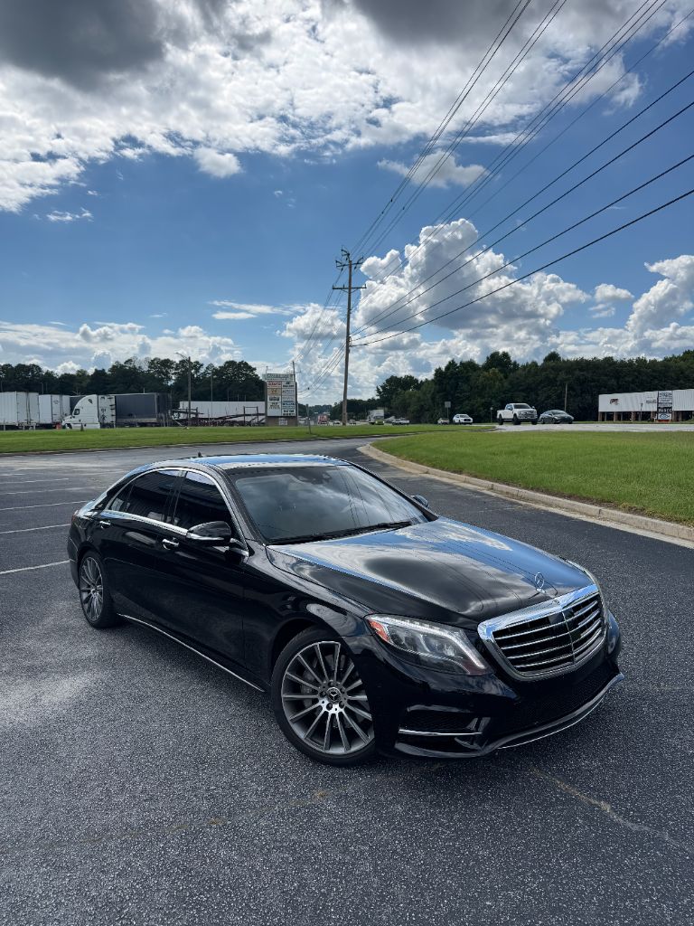 2017 Mercedes-Benz S-class - $27,495