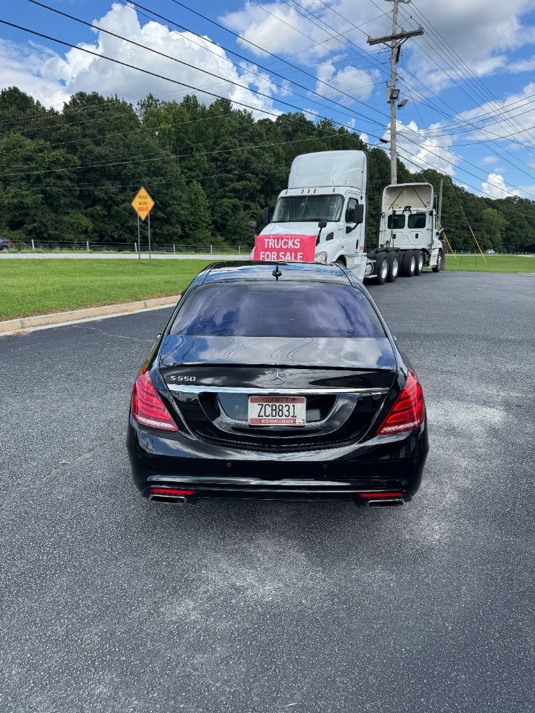 2017 Mercedes-Benz S-class - $27,495
