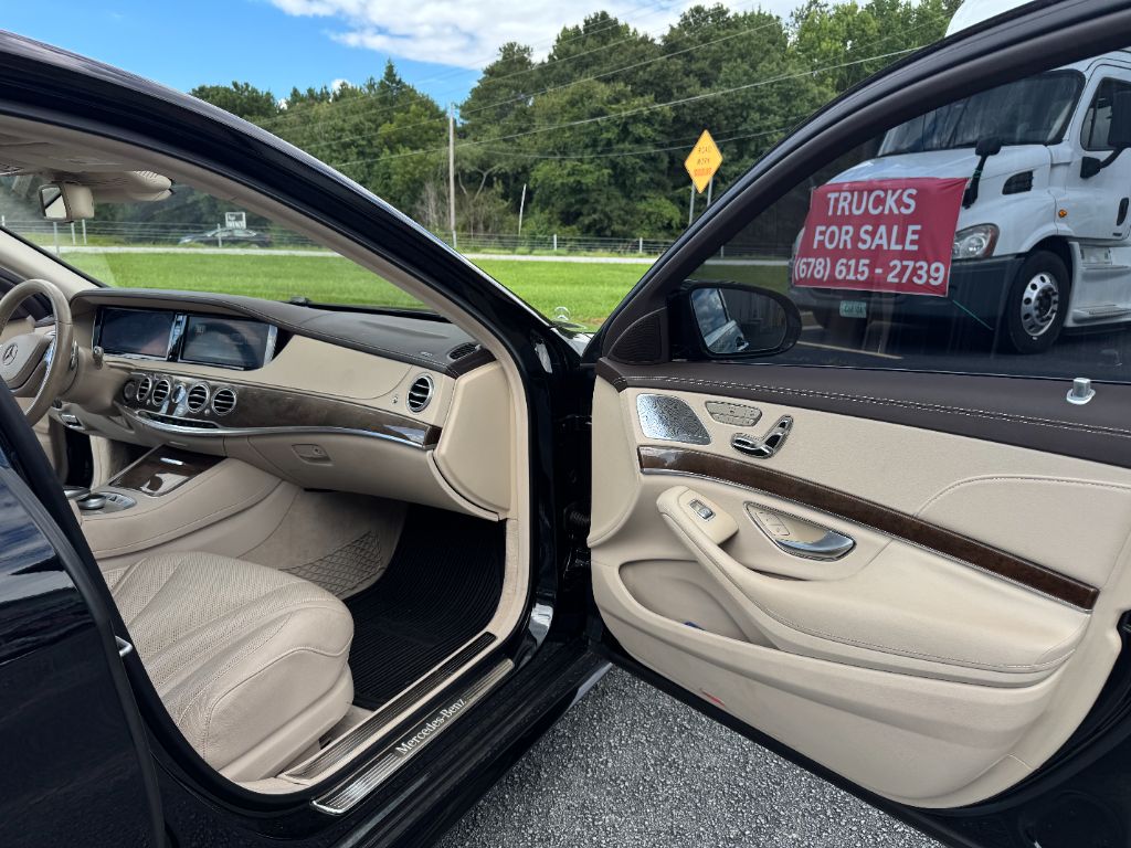 2017 Mercedes-Benz S-class - $27,495