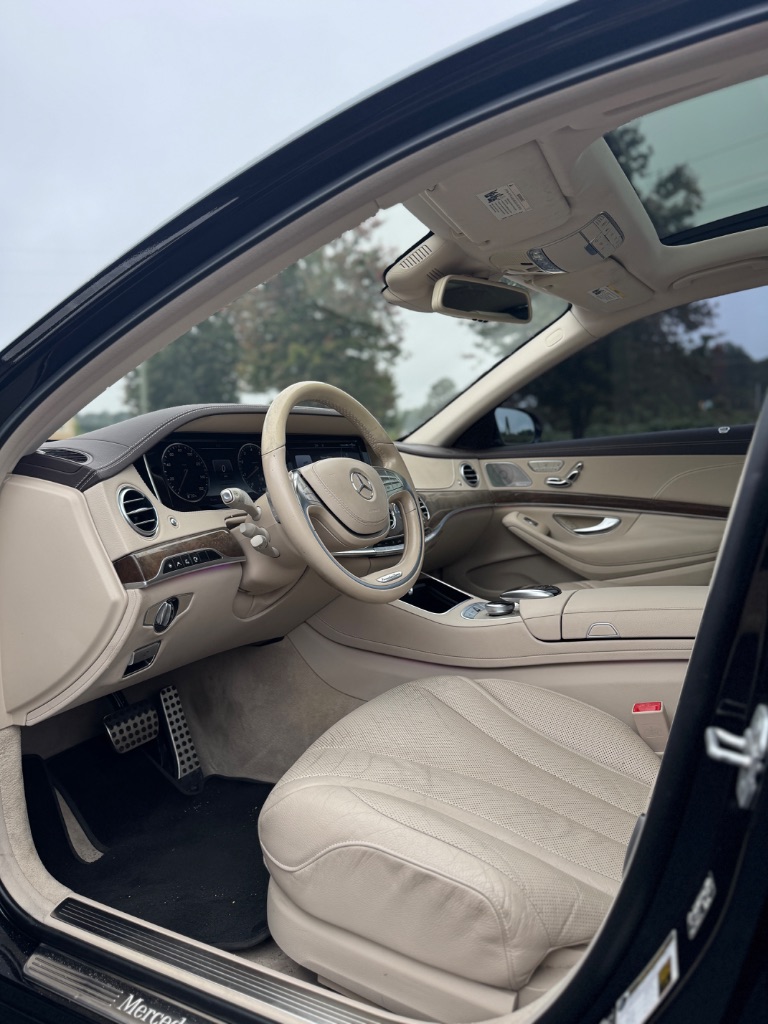 2017 Mercedes-Benz S-class - $29,995