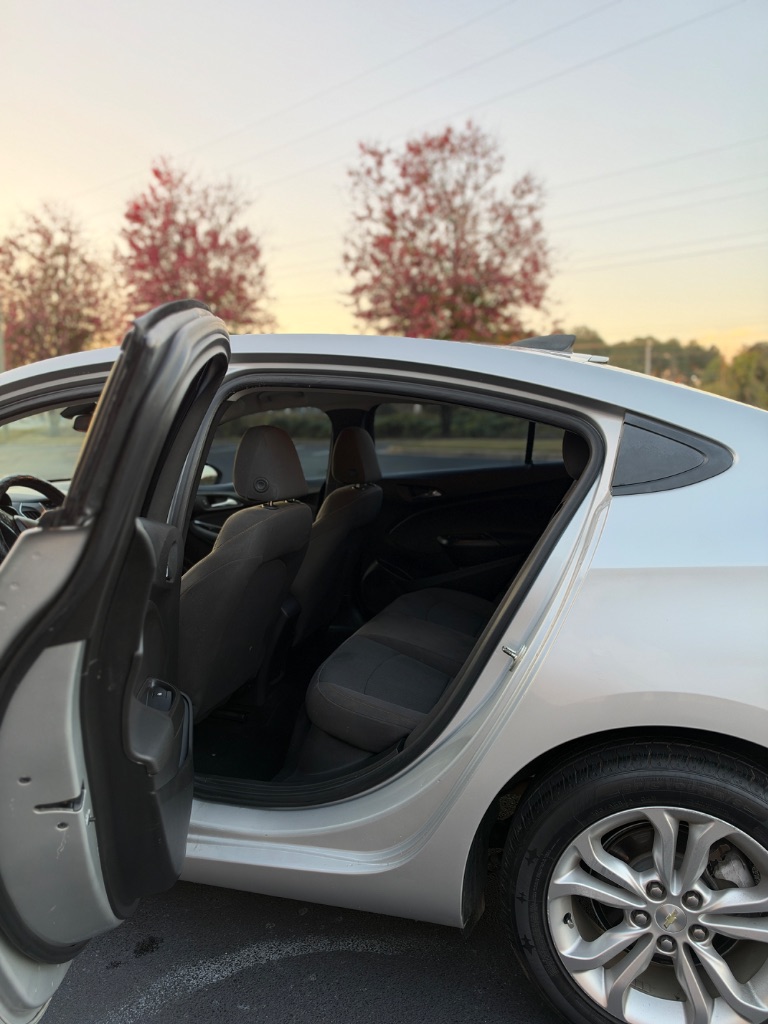 2019 Chevrolet Cruze - $5,495