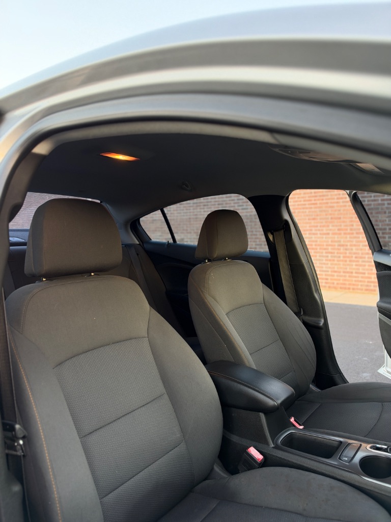 2019 Chevrolet Cruze - $5,495