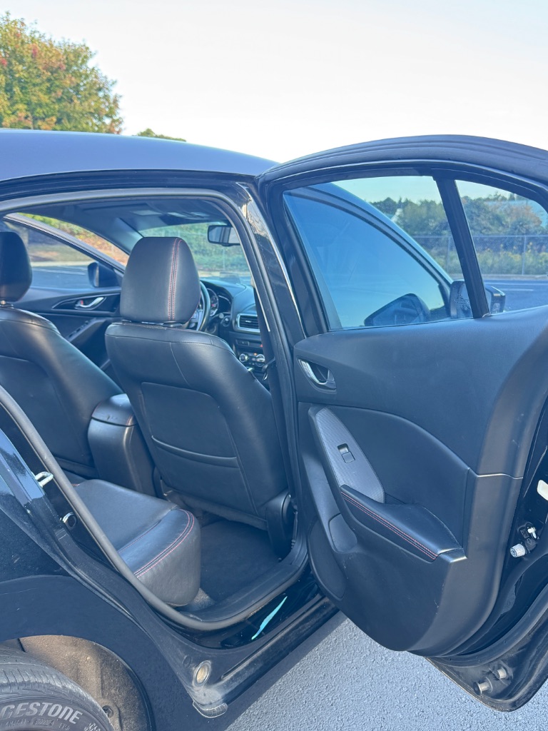 2014 MAZDA MAZDA3 - $9,995