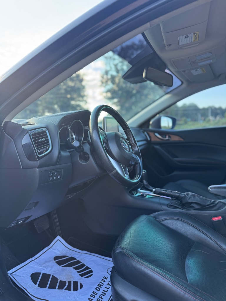 2014 MAZDA MAZDA3 - $9,995