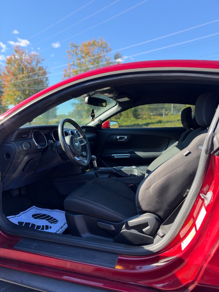 2015 Ford Mustang - $8,500
