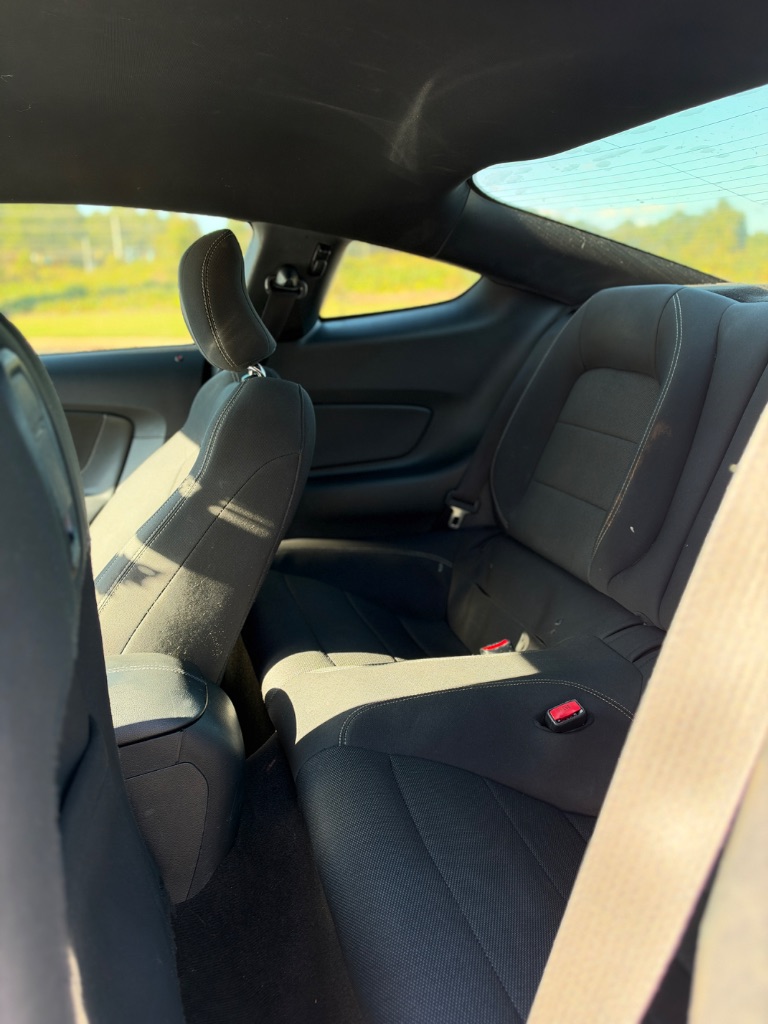 2015 Ford Mustang - $8,500
