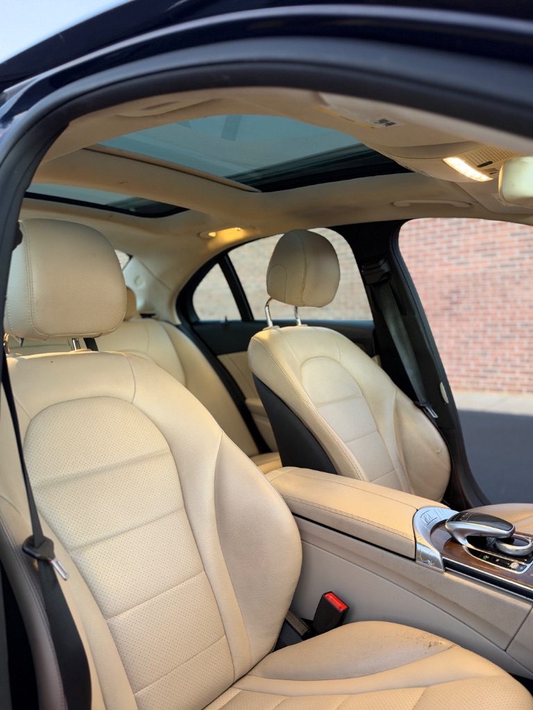 2015 Mercedes-Benz C-Class - $7,995