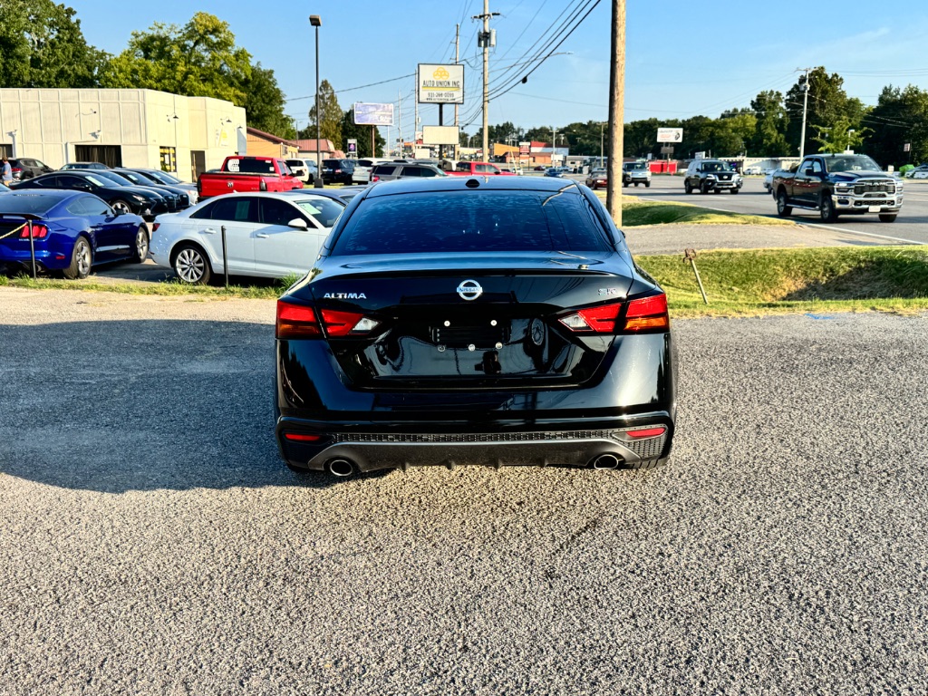 2019 Nissan Altima - $8,599