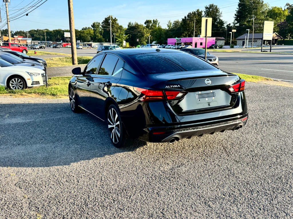 2019 Nissan Altima - $8,599