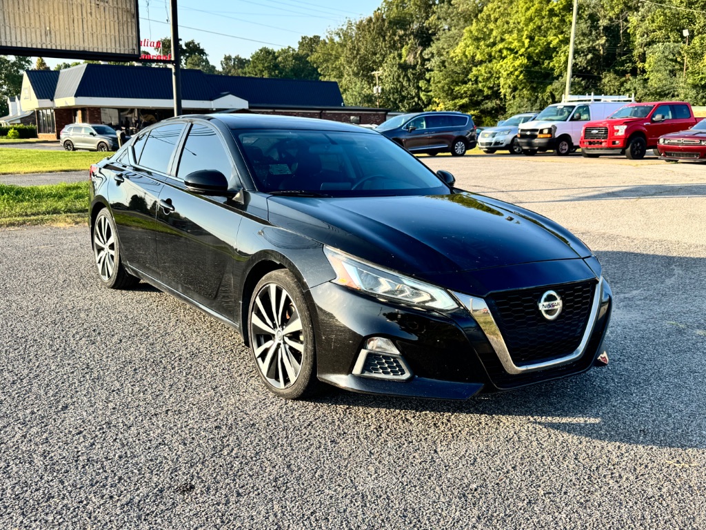 2019 Nissan Altima - $8,599