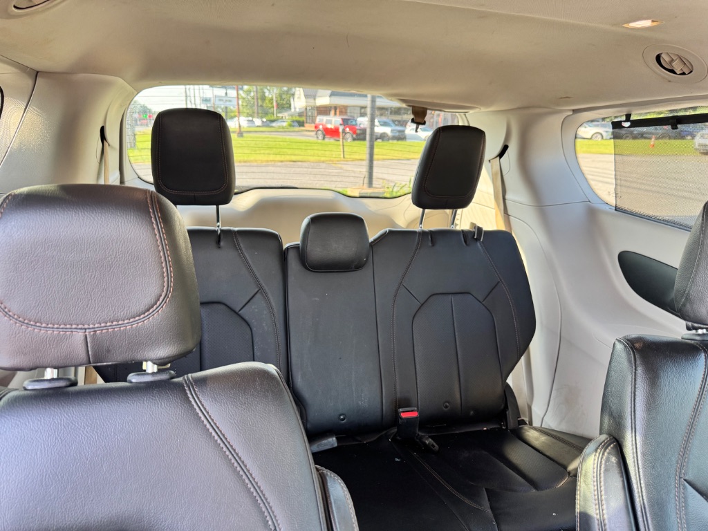 2019 Chrysler Pacifica - $10,299